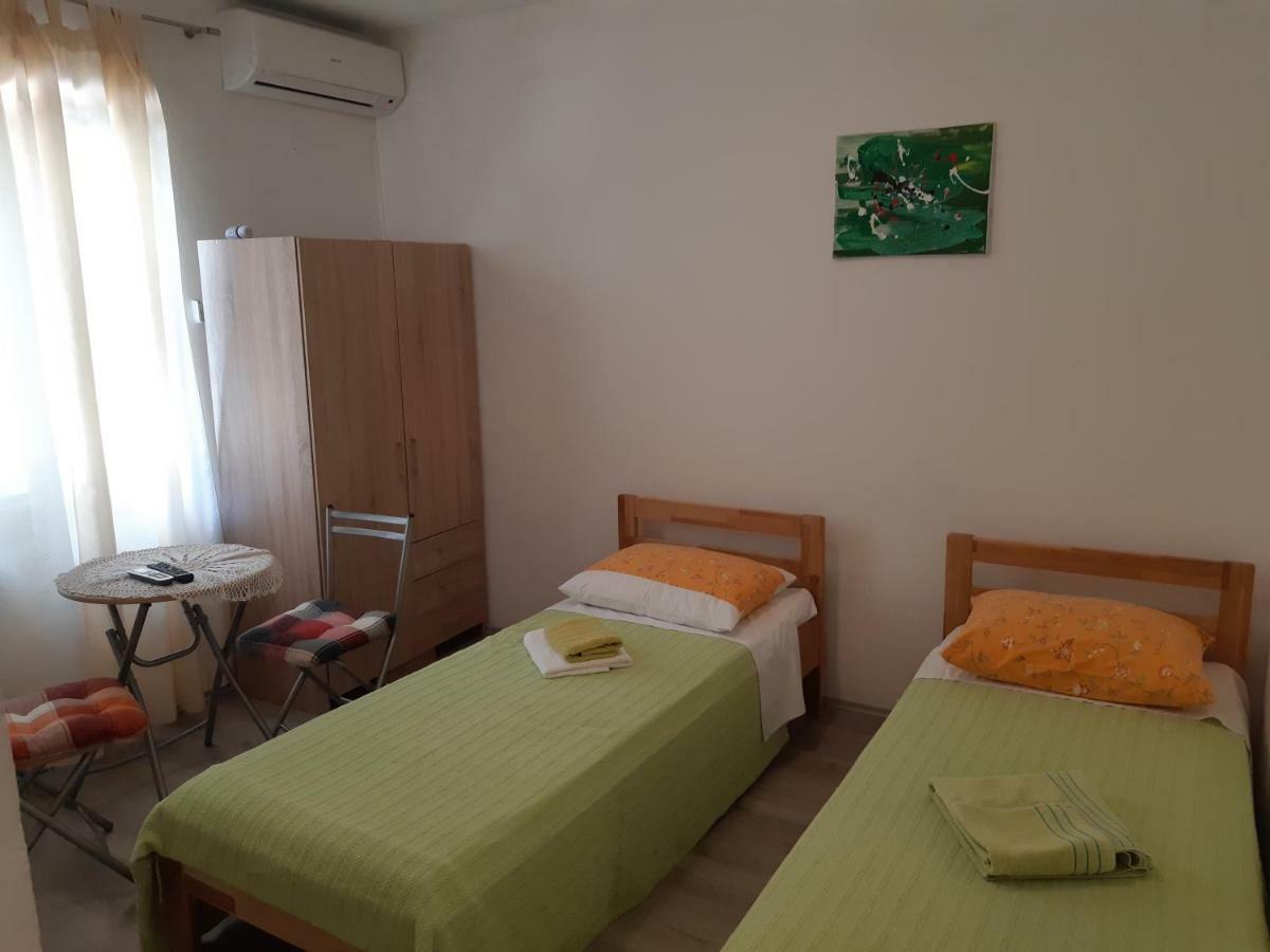 Apartments Vukelic スタリグラード エクステリア 写真